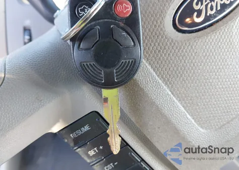 2008 Ford Escape Xlt from USA, damaged, VIN 1FMCU931X8KA29639